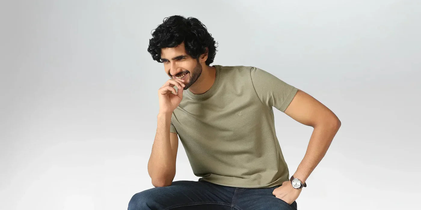 Why T-Shirts are the Ultimate Summer Wardrobe Staple